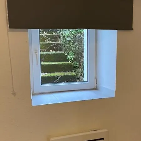 Calme Et Confort, Avec 2 Lits ,a La Frontiere *