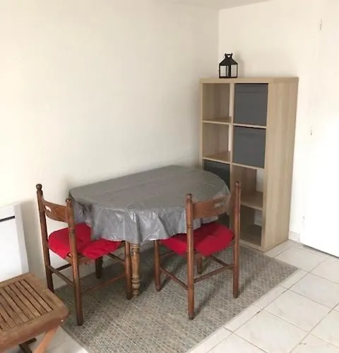 Apartmán Calme Et Confort, Avec 2 Lits ,a La Frontiere