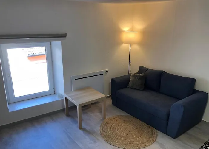 Calme Et Confort, Avec 2 Lits ,a La Frontiere Apartmán